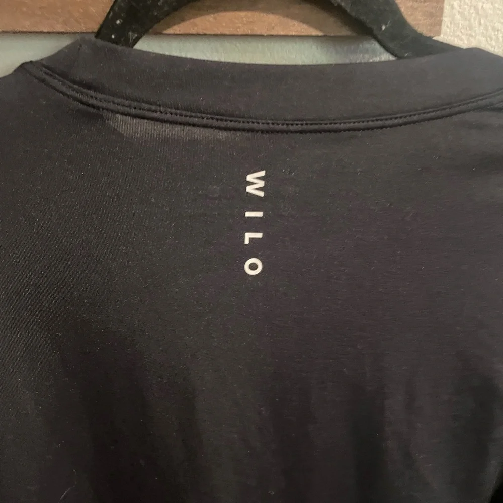 Wilo The Label Women's Black‎ Movement Twist Layer Top Round Neck Pullover Large - Picture 5 of 6